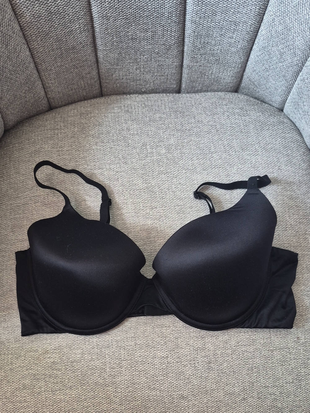 38D Bra – Women’s Smooth Everyday Support
